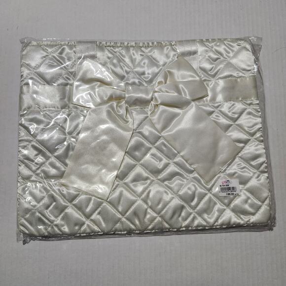 NaRaYa Quilted Bow Tote Bags (2) Cream Color Perfect for Your Wedding Day New - Picture 2 of 8